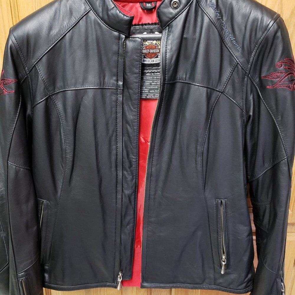 HOST PICK X4. Women's Harley Davidson Leather Riding Jacket - Picture 2 of 5